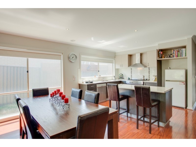 40 Sarton Link, Pakenham VIC 3810