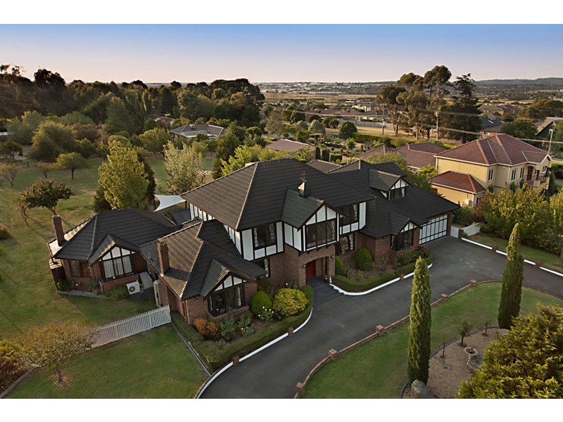 66 Halcyon Way, Narre Warren VIC 3805