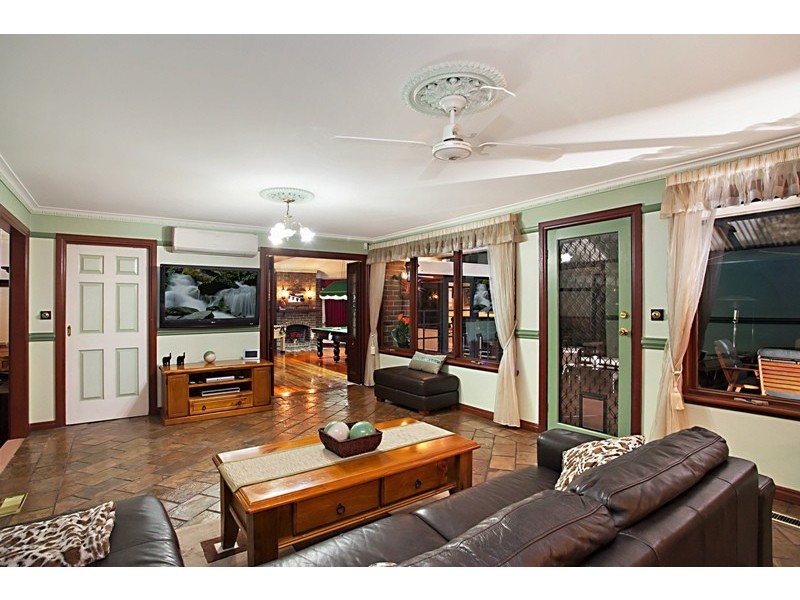 66 Halcyon Way, Narre Warren VIC 3805