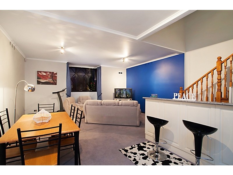 66 Halcyon Way, Narre Warren VIC 3805