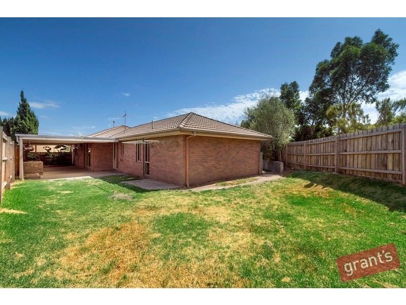 13 Karrum Karrum Court, Narre Warren South VIC 3805