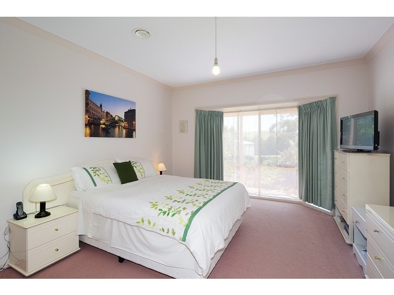 41-43 Bailey Road, Narre Warren North VIC 3804