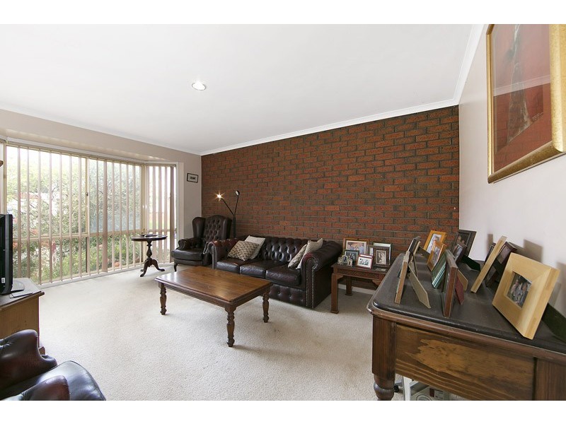 38 Ellenvale Drive, Narre Warren VIC 3805