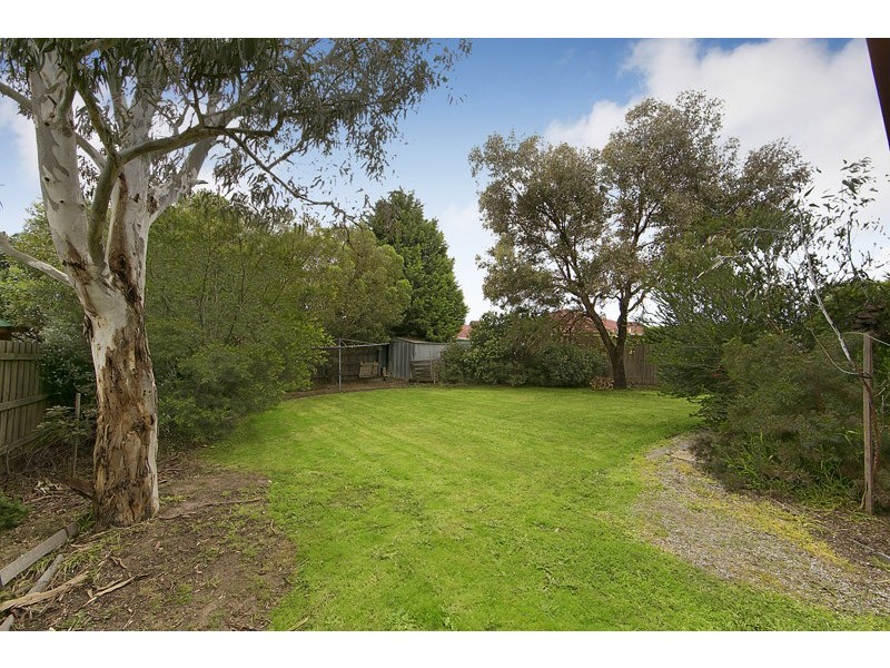 38 Ellenvale Drive, Narre Warren VIC 3805