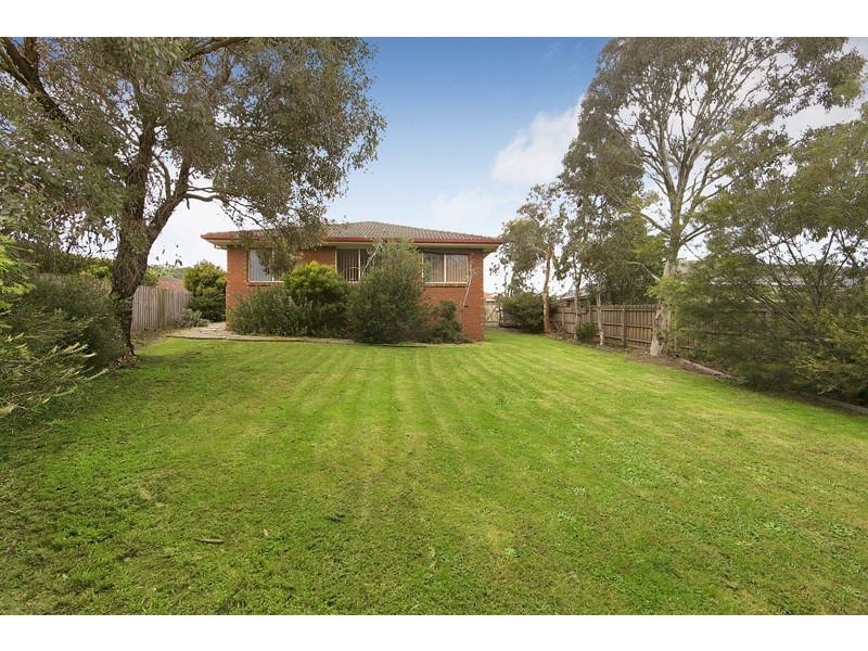 38 Ellenvale Drive, Narre Warren VIC 3805