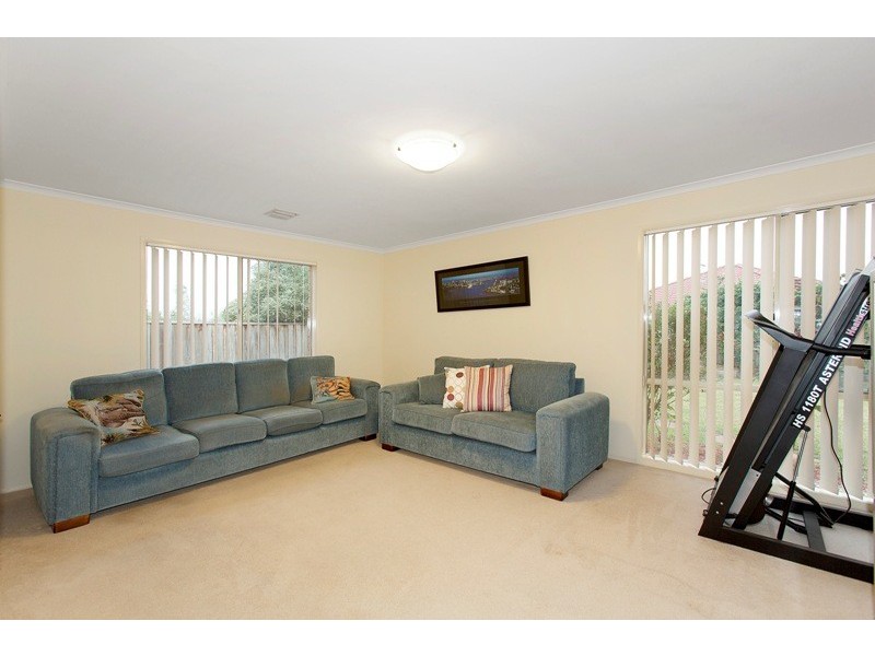 26 Peppertree Avenue, Narre Warren South VIC 3805