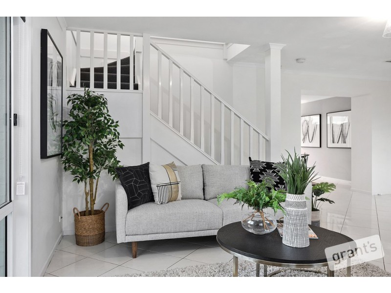 24 Lassiter Court, Narre Warren South VIC 3805