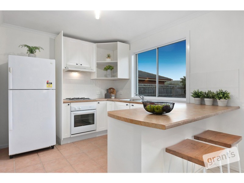 24 Lassiter Court, Narre Warren South VIC 3805