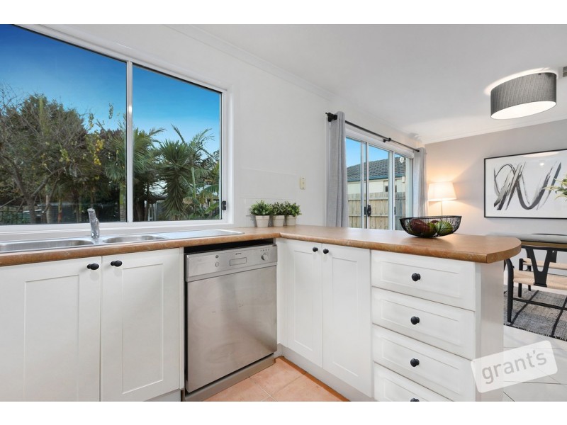 24 Lassiter Court, Narre Warren South VIC 3805