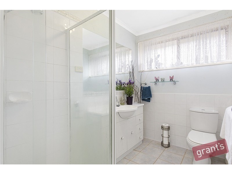 8 Coonara Court, Narre Warren VIC 3805