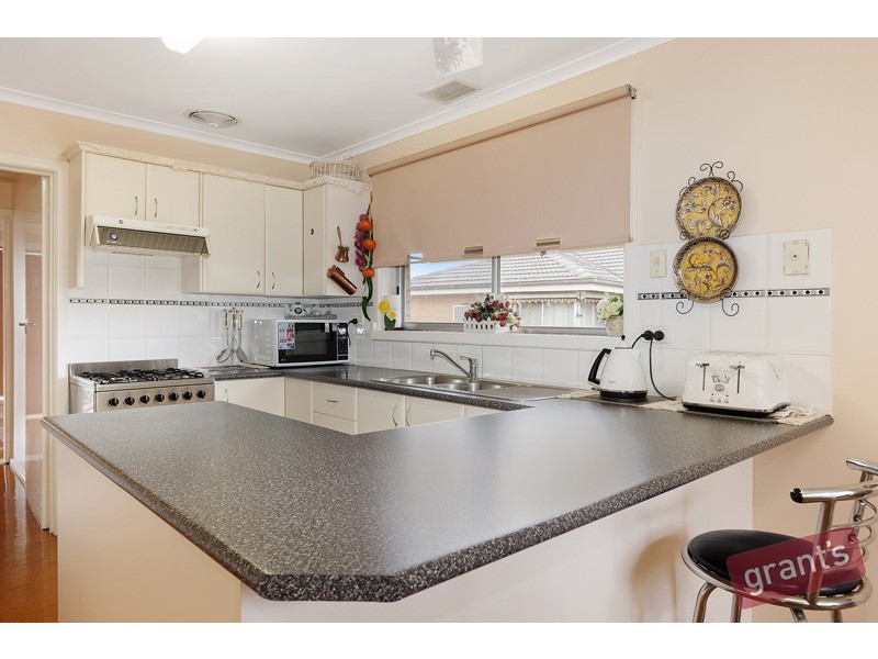 29 Philip Road, Hallam VIC 3803