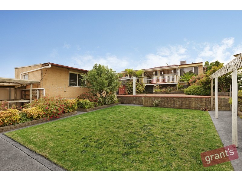 29 Philip Road, Hallam VIC 3803