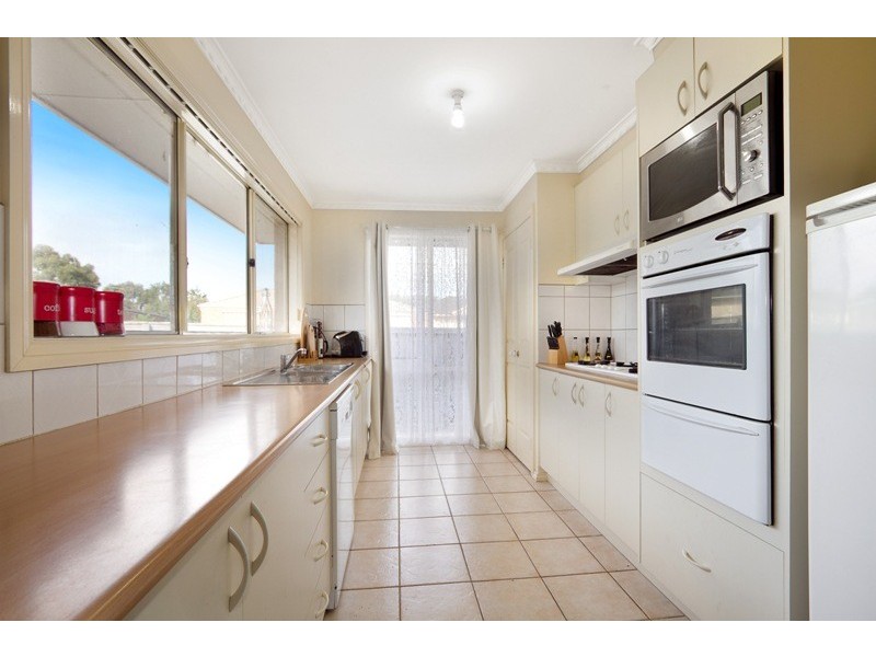 1 Hatten Place, Berwick VIC 3806