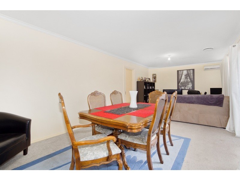 1 Hatten Place, Berwick VIC 3806