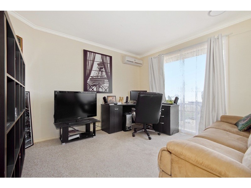 1 Hatten Place, Berwick VIC 3806