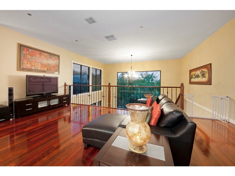 9 The Elms, Narre Warren VIC 3805