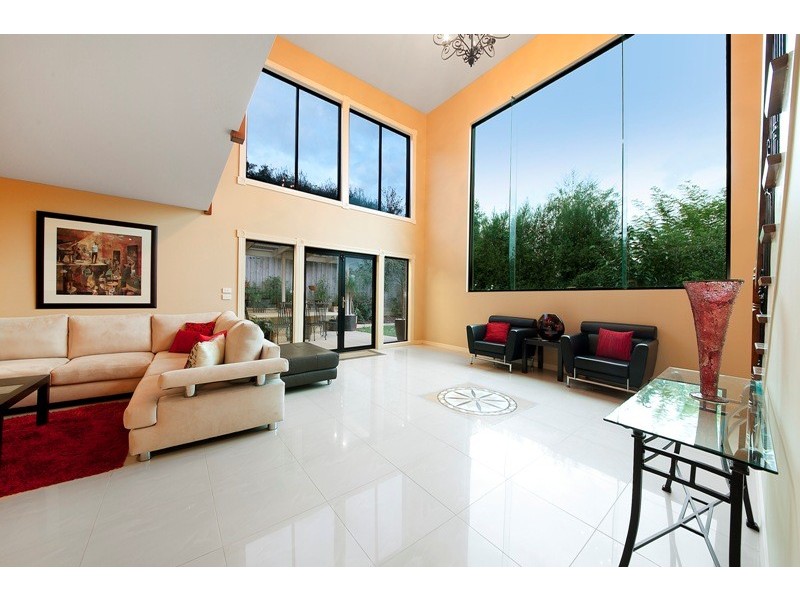 9 The Elms, Narre Warren VIC 3805