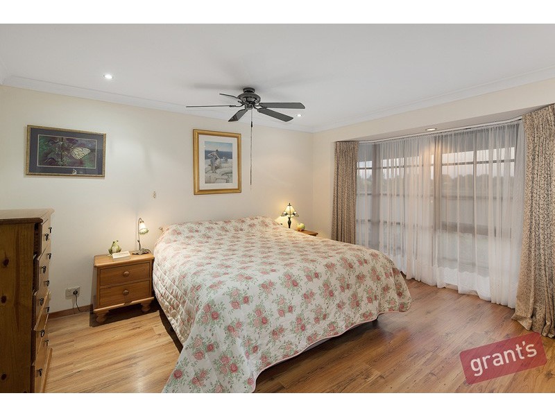 1/14 Croxton Drive, Kurunjang VIC 3337