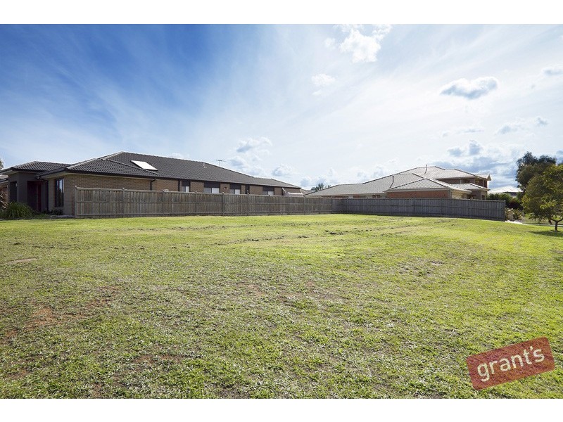 44 Beauford Avenue, Narre Warren South VIC 3805