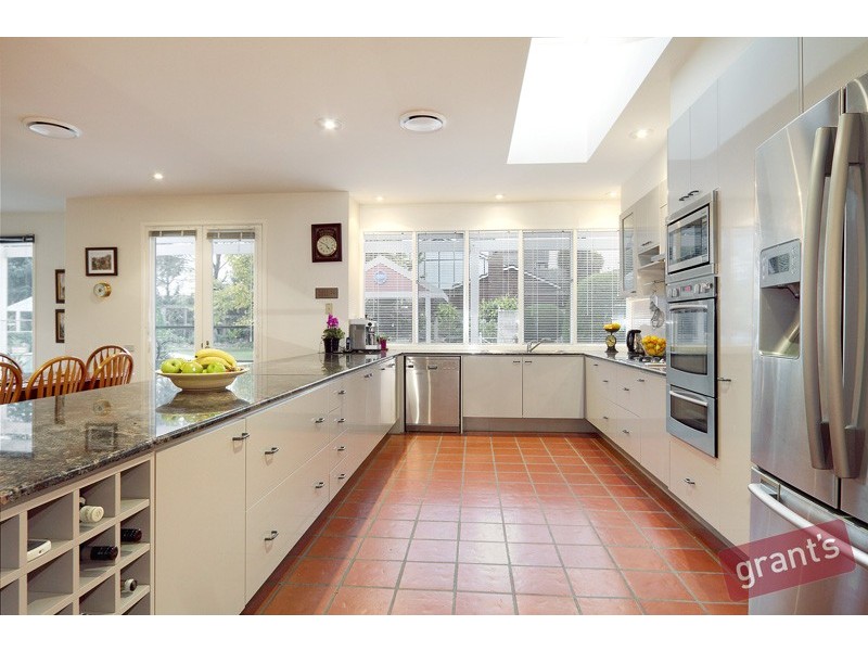 21-23 Fontaine Terrace, Narre Warren North VIC 3804