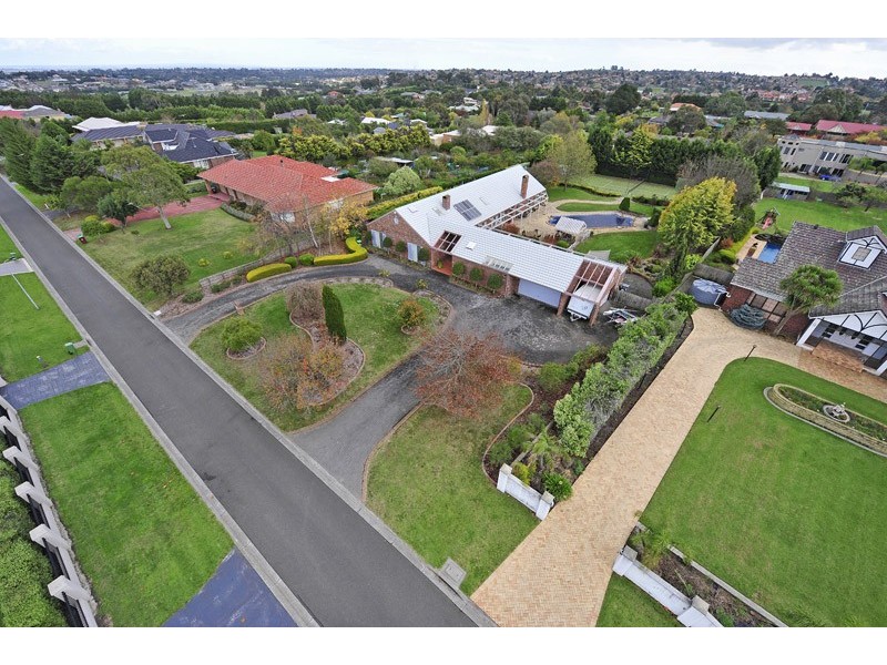 21-23 Fontaine Terrace, Narre Warren North VIC 3804