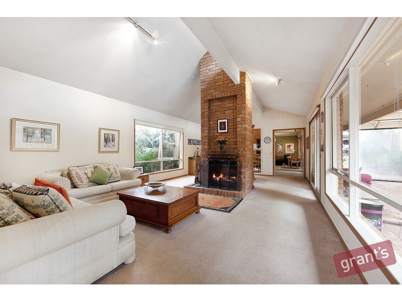 7 Tolmie Rise, Hallam VIC 3803