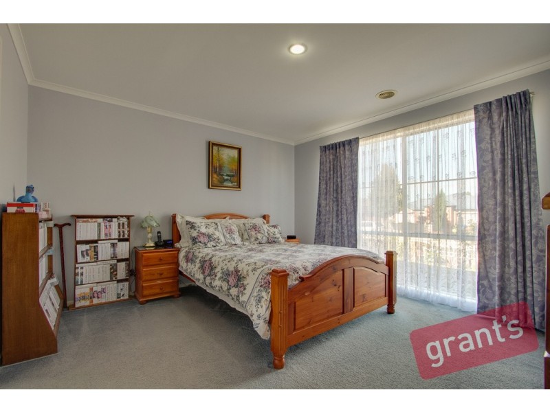 3 Jarvis Close, Narre Warren South VIC 3805