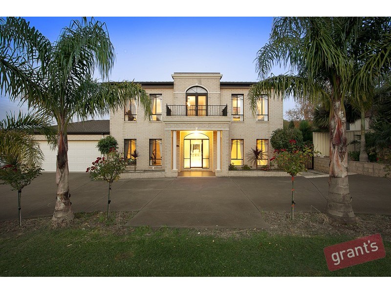 3 Tom Gearon Court, Narre Warren North VIC 3804