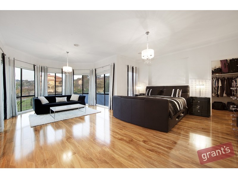 3 Tom Gearon Court, Narre Warren North VIC 3804