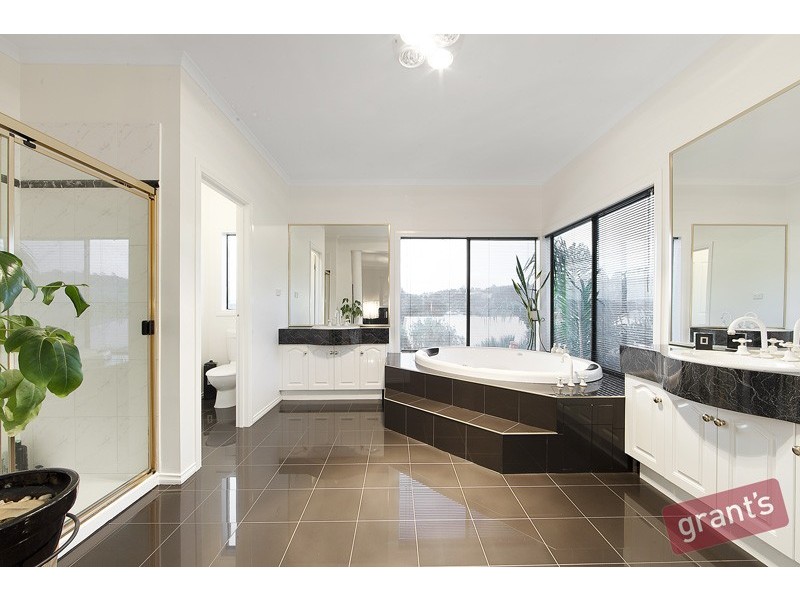 3 Tom Gearon Court, Narre Warren North VIC 3804