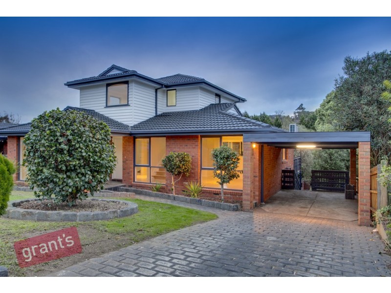 53 Sydney Parkinson Avenue, Endeavour Hills VIC 3802
