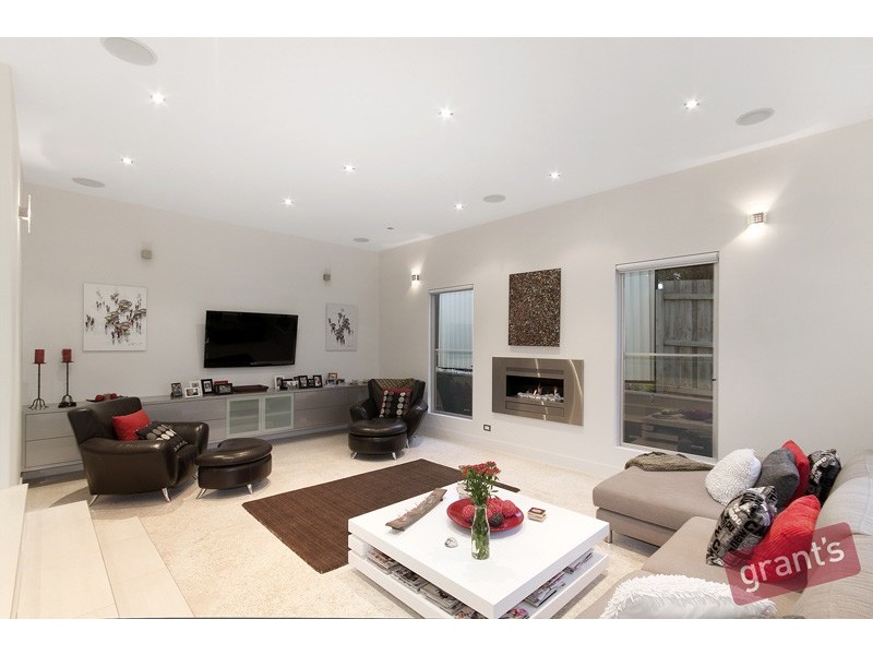 20 Coachwood Crescent, Narre Warren VIC 3805