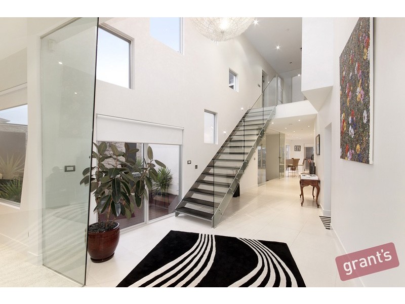 20 Coachwood Crescent, Narre Warren VIC 3805