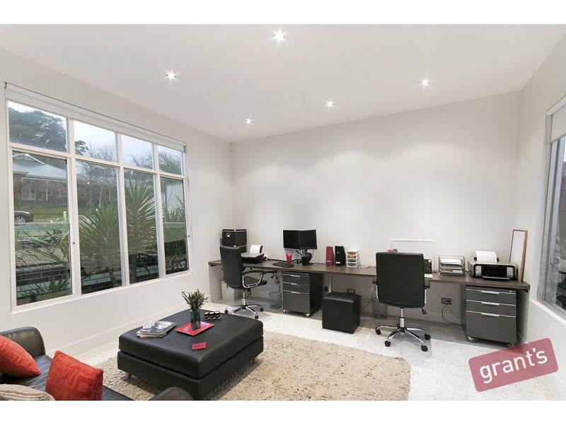 20 Coachwood Crescent, Narre Warren VIC 3805