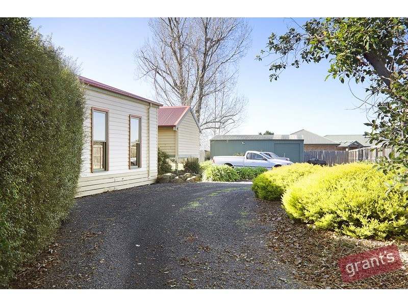 224 Narre Warren Cranbourne Road, Narre Warren South VIC 3805