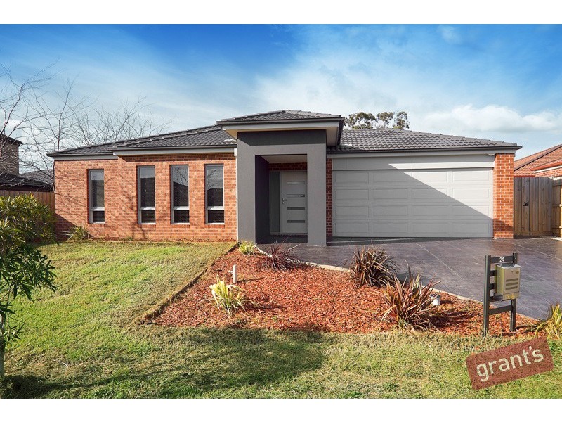 24 Cherrywood Way, Narre Warren South VIC 3805