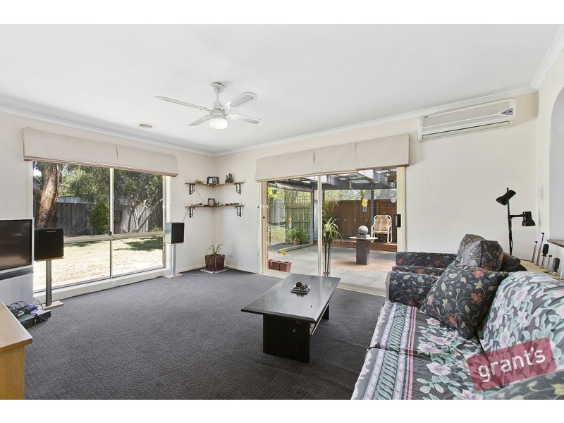 7 Camira Court, Berwick VIC 3806