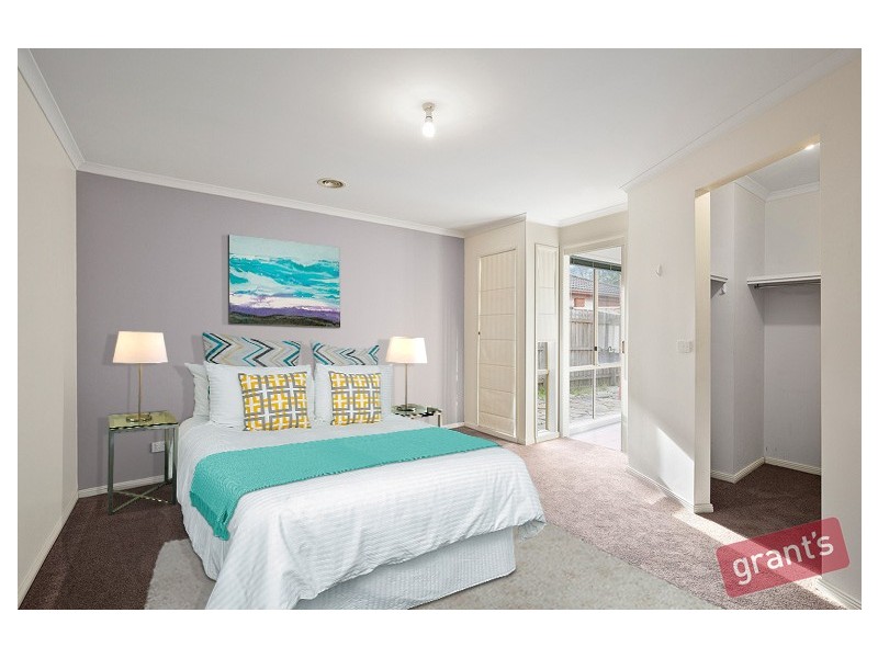 13 Langbourne Drive, Narre Warren South VIC 3805