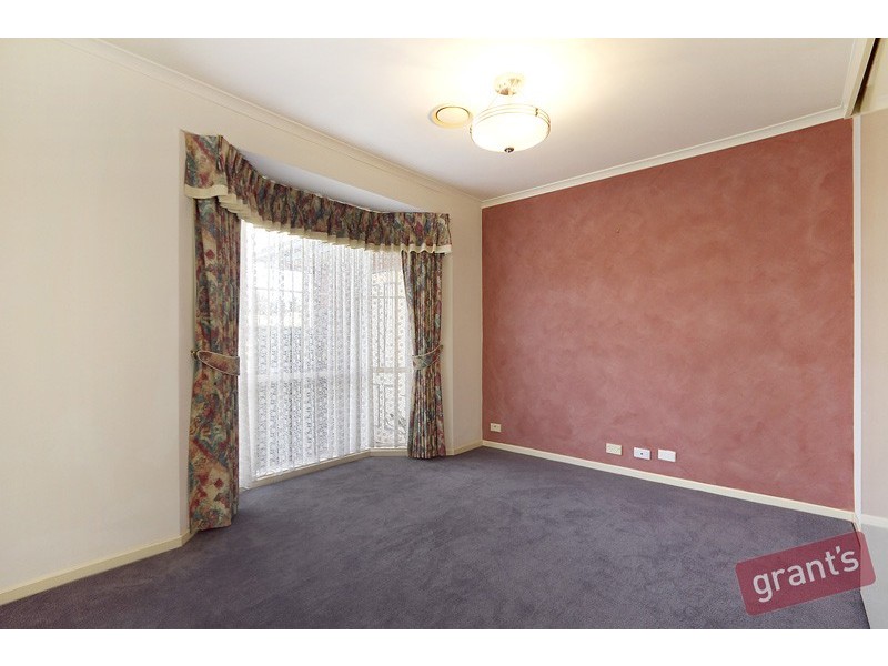 49 Strathaird Drive, Narre Warren South VIC 3805