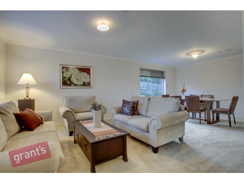 9 Tolmie Rise, Hallam VIC 3803