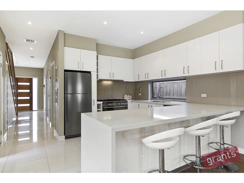 1a Azalea Court, Narre Warren VIC 3805