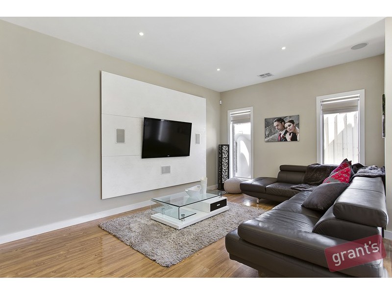 1a Azalea Court, Narre Warren VIC 3805