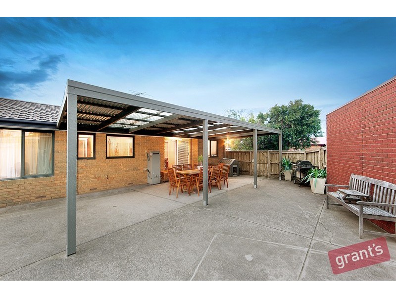 1 Armadale Drive, Narre Warren VIC 3805