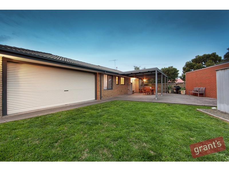 1 Armadale Drive, Narre Warren VIC 3805