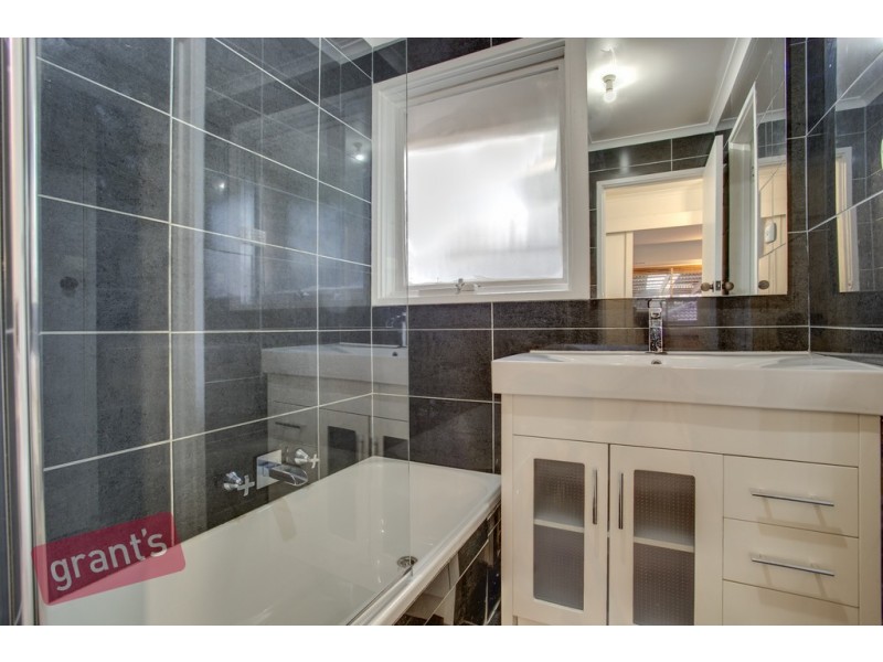 5 Throsby Court, Endeavour Hills VIC 3802