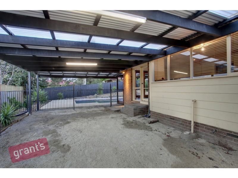 5 Throsby Court, Endeavour Hills VIC 3802