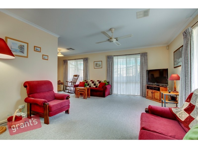 5 Topaz Place, Narre Warren VIC 3805