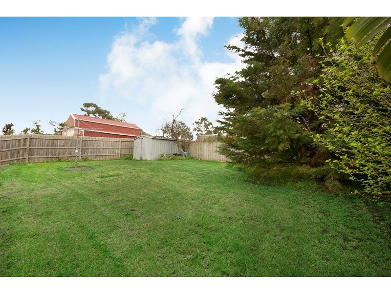 11 Bradley Terrace, Narre Warren VIC 3805