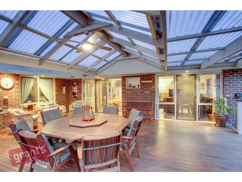 36 Bosco Close, Narre Warren VIC 3805