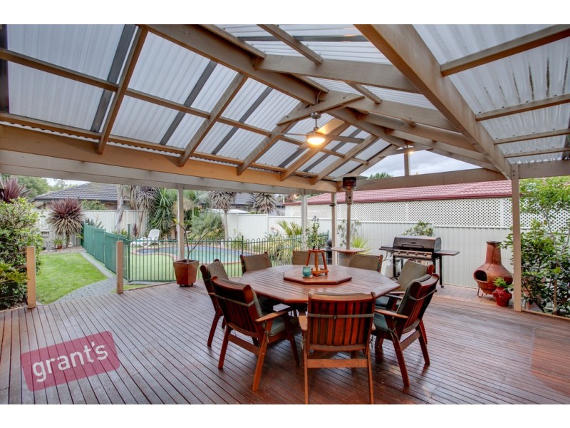 36 Bosco Close, Narre Warren VIC 3805